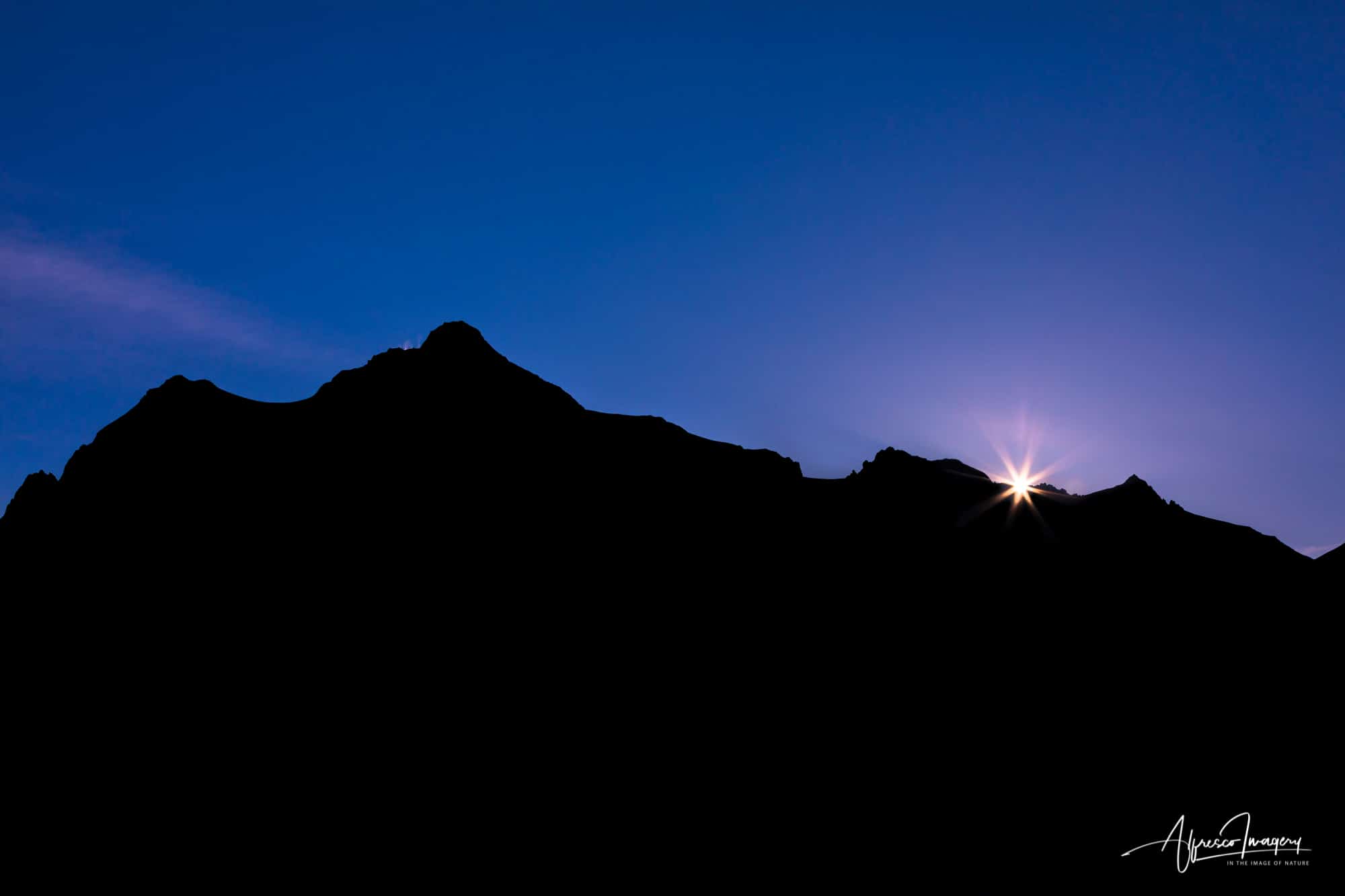 In-visible Darkness